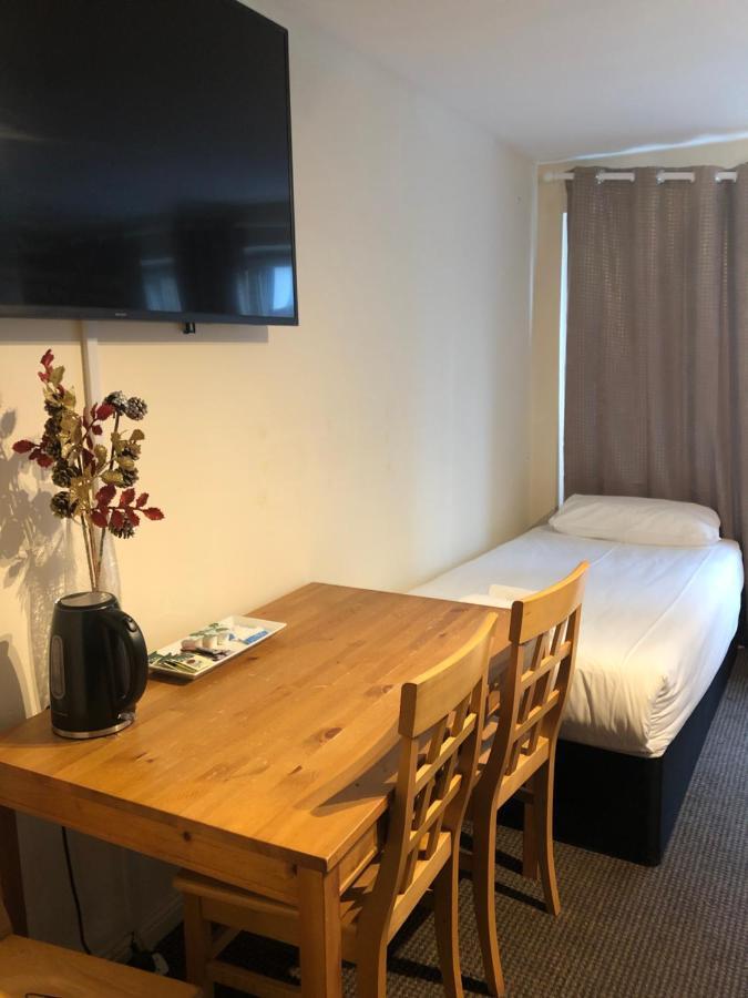 Wallace Budget rooms Glasgow Exteriör bild