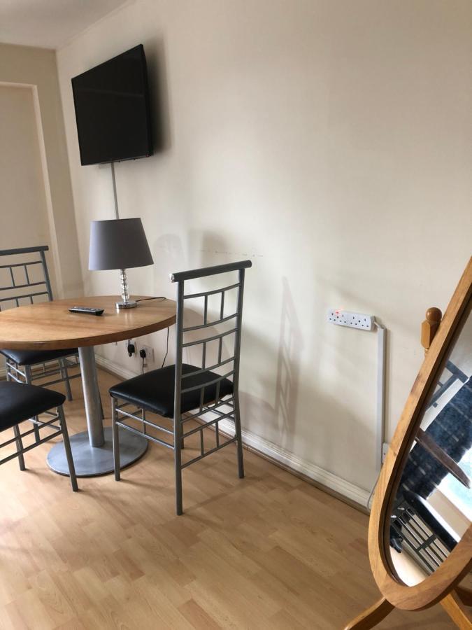 Wallace Budget rooms Glasgow Exteriör bild
