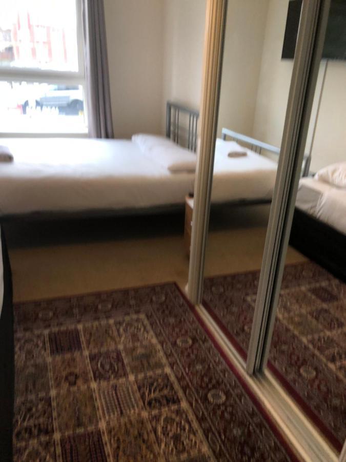 Wallace Budget rooms Glasgow Exteriör bild