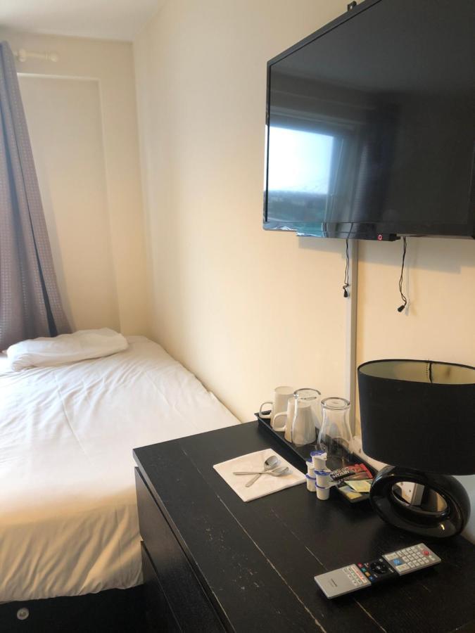 Wallace Budget rooms Glasgow Exteriör bild