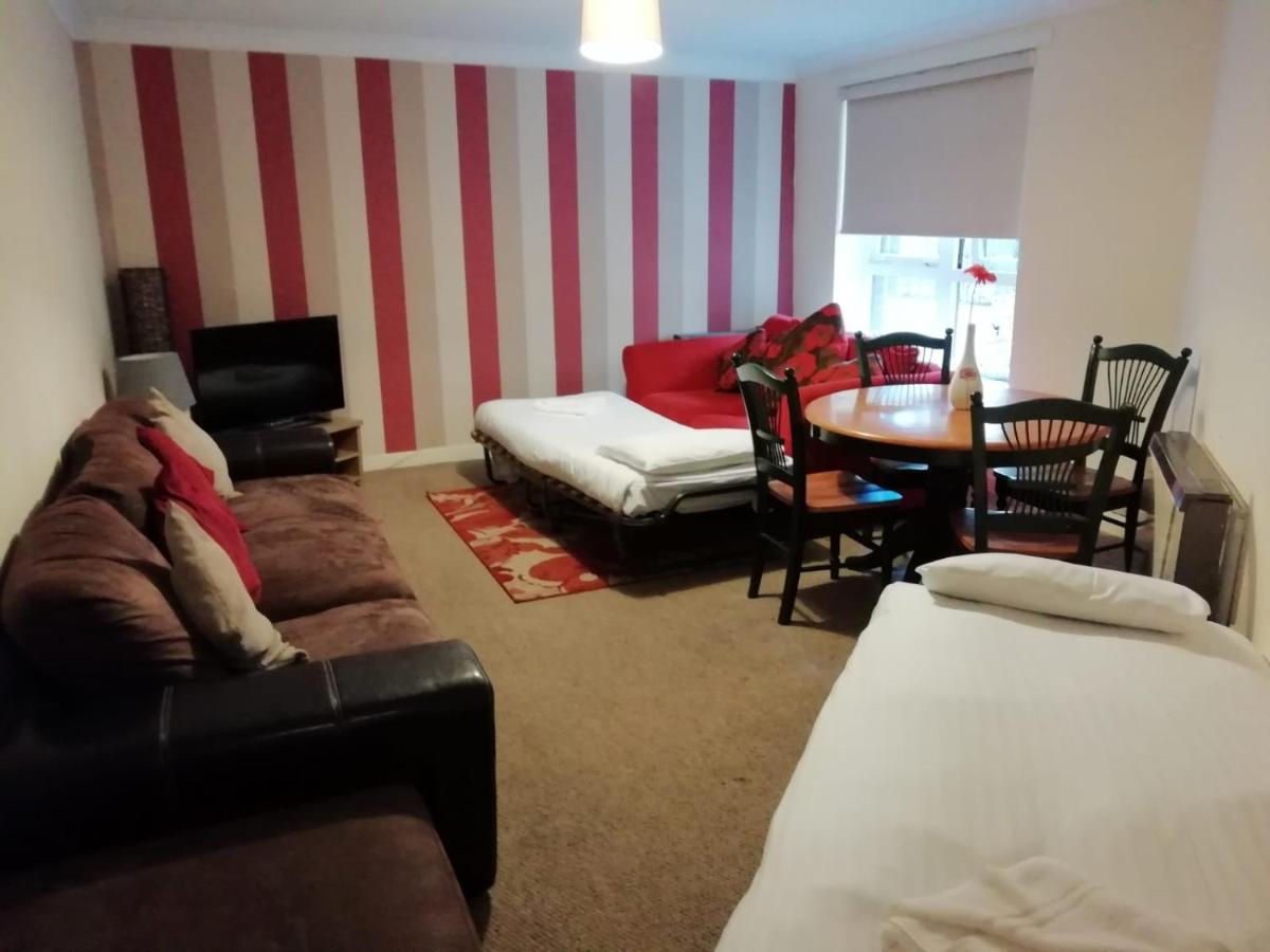 Wallace Budget rooms Glasgow Exteriör bild